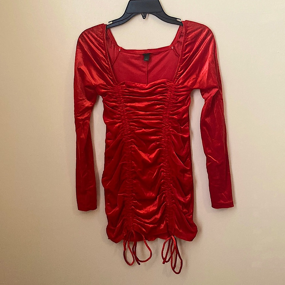 Sexy and beautiful Red mini dress. Scrunched in mid section, ties at bottom